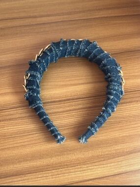 Blue Denim-Wrapped Headband with Gold Chain Accent